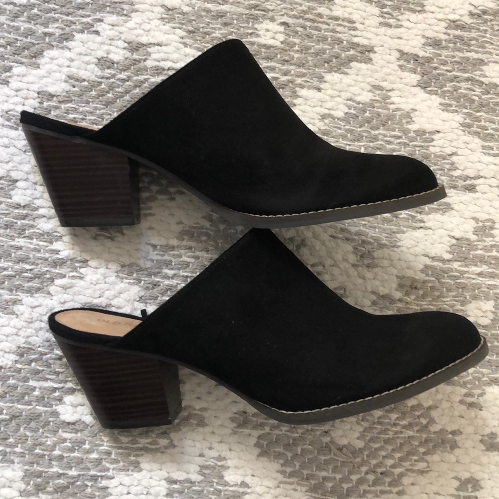 *New* Faux Suede Black Heeled Mules